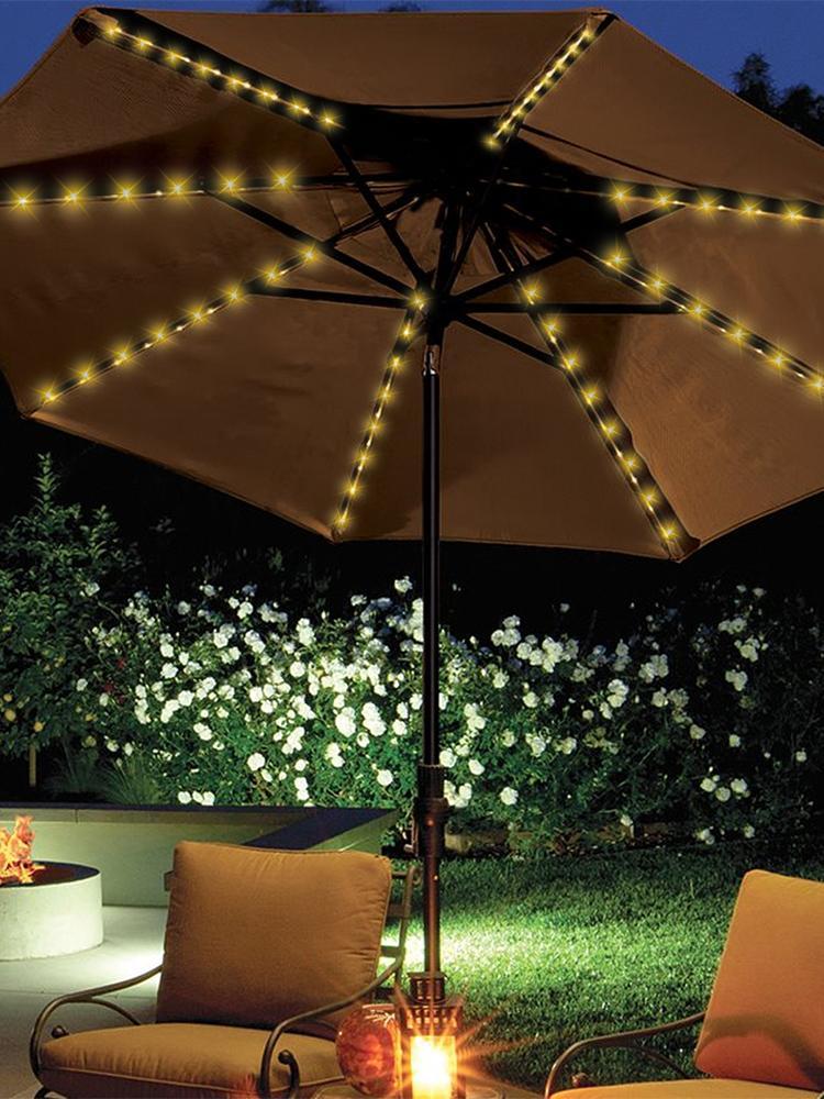 Luci Solari a 104 LED per Ombr - Smart Garden Umbrella recensione e prezzo